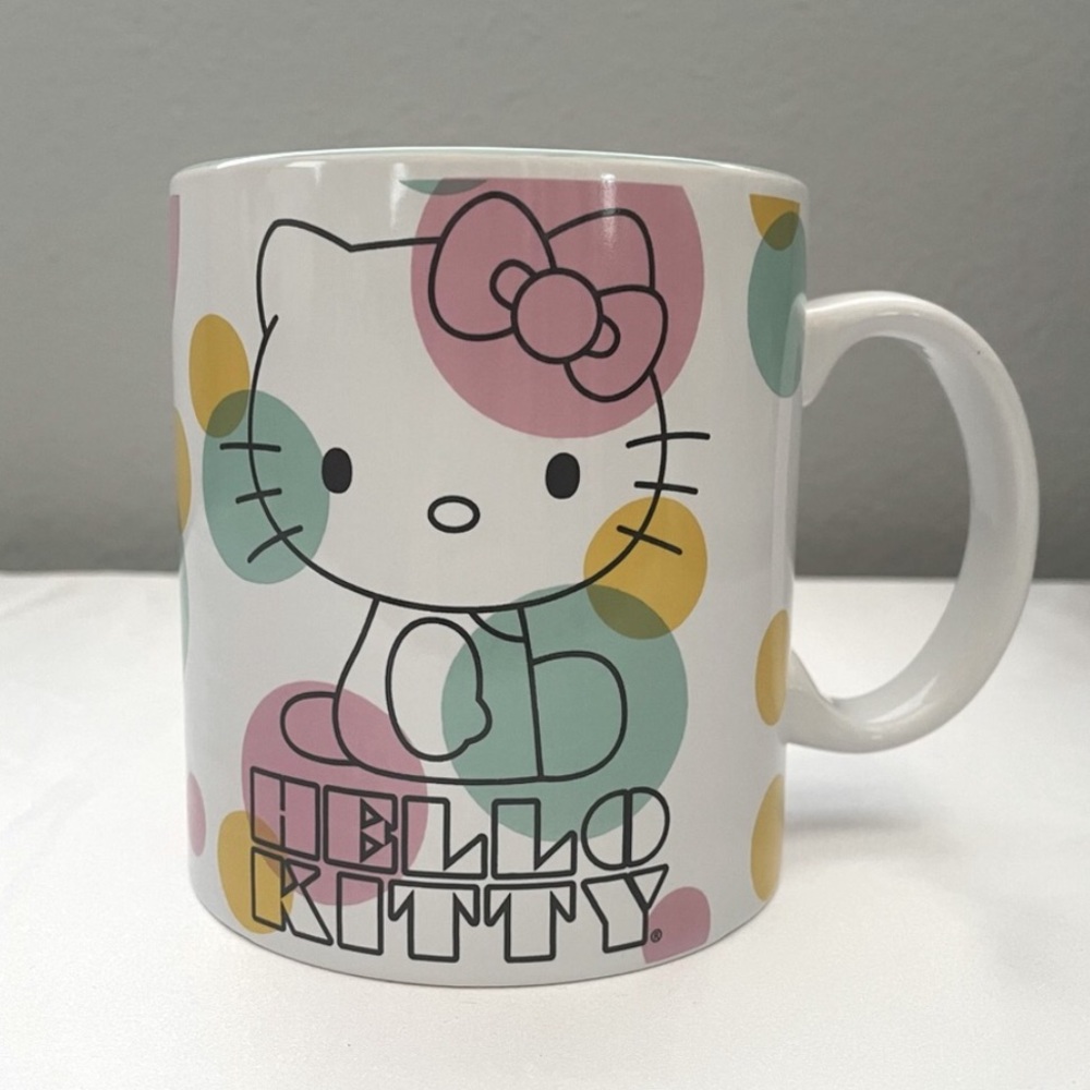 Hello Kitty nwt 20 Oz Ceramic Mug Coffee Tea Collectible Sanrio Official jumbo